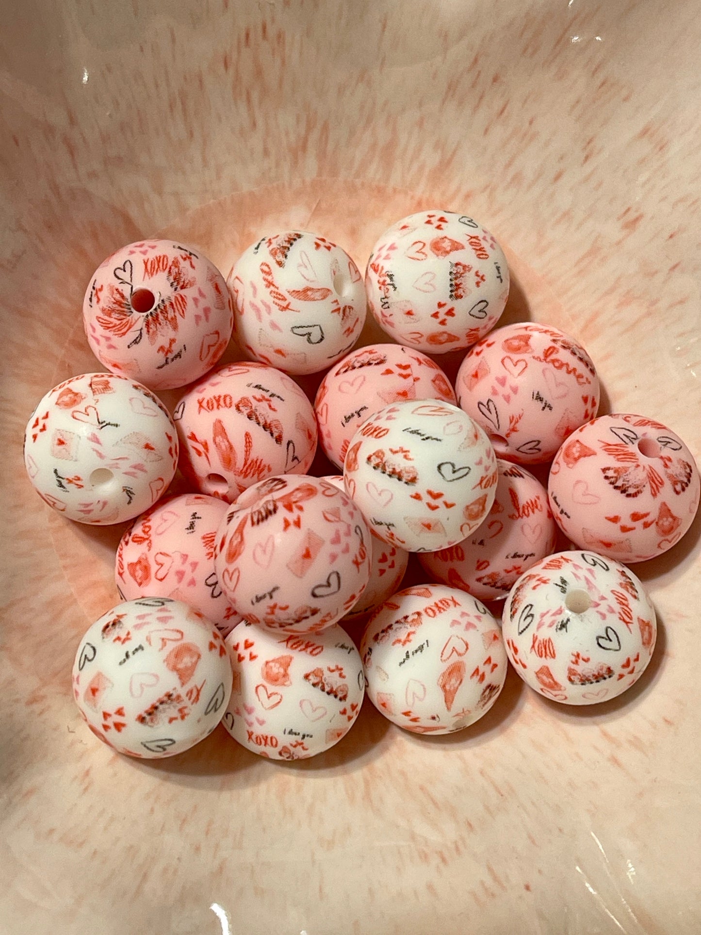 Vintage Valentine Printed 15mm Round