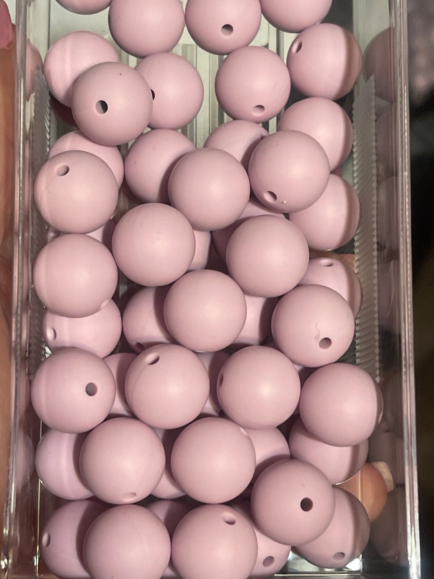 Lilac Purple 15mm round