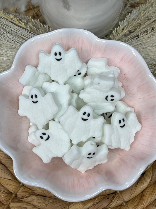 Glow in Dark Ghost Focal
