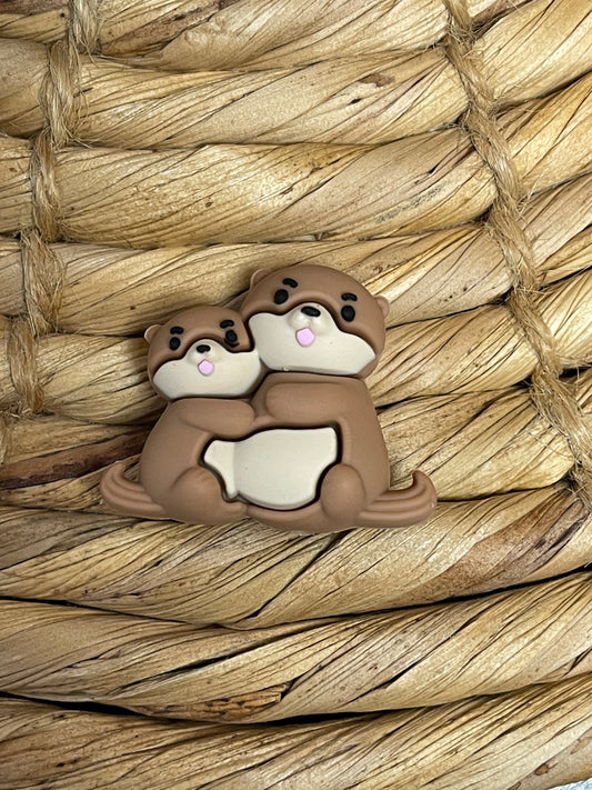 3D Momma and Baby Otter Tan Focal