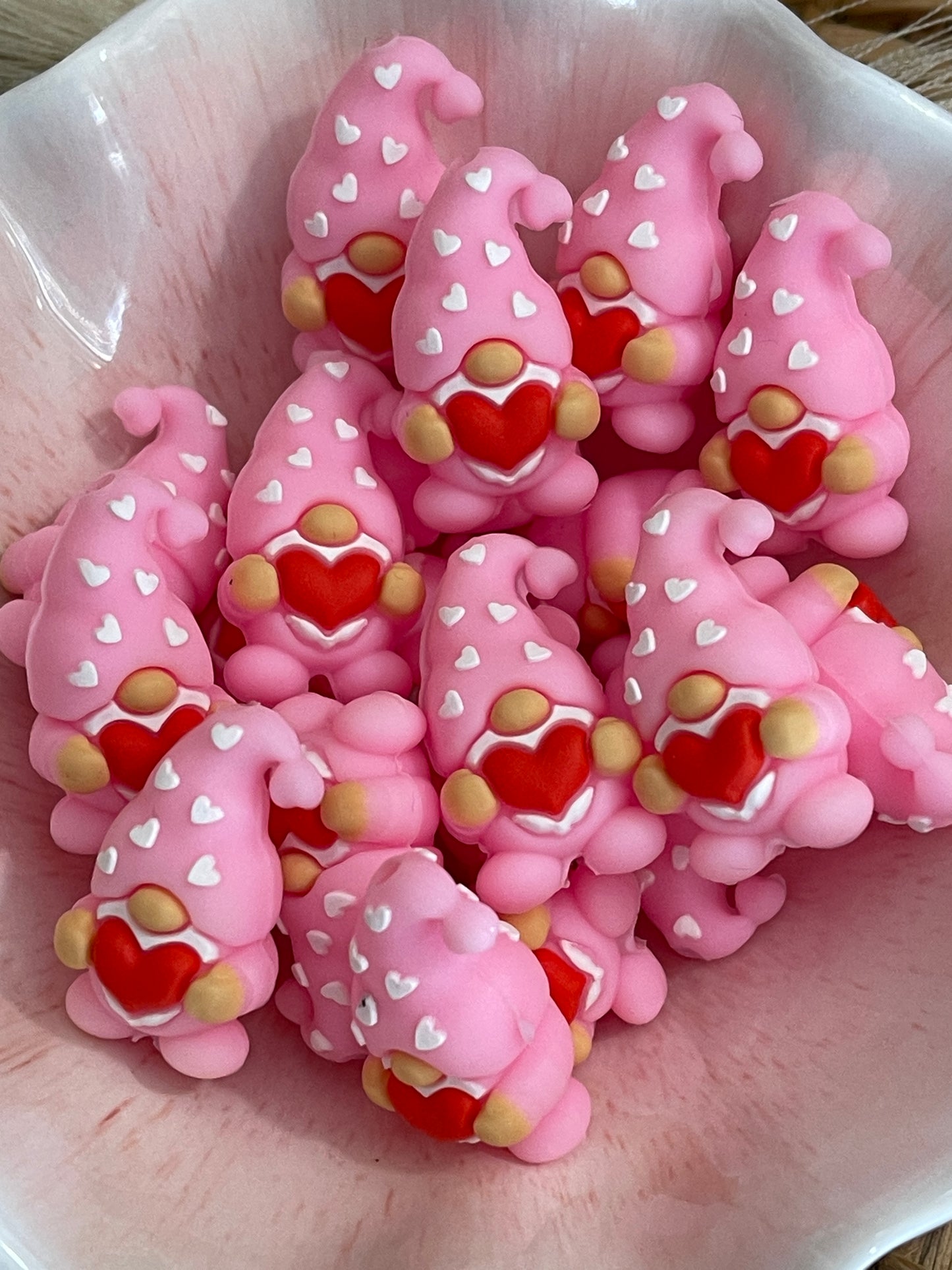 3D Valentine PINK Gnome Focal