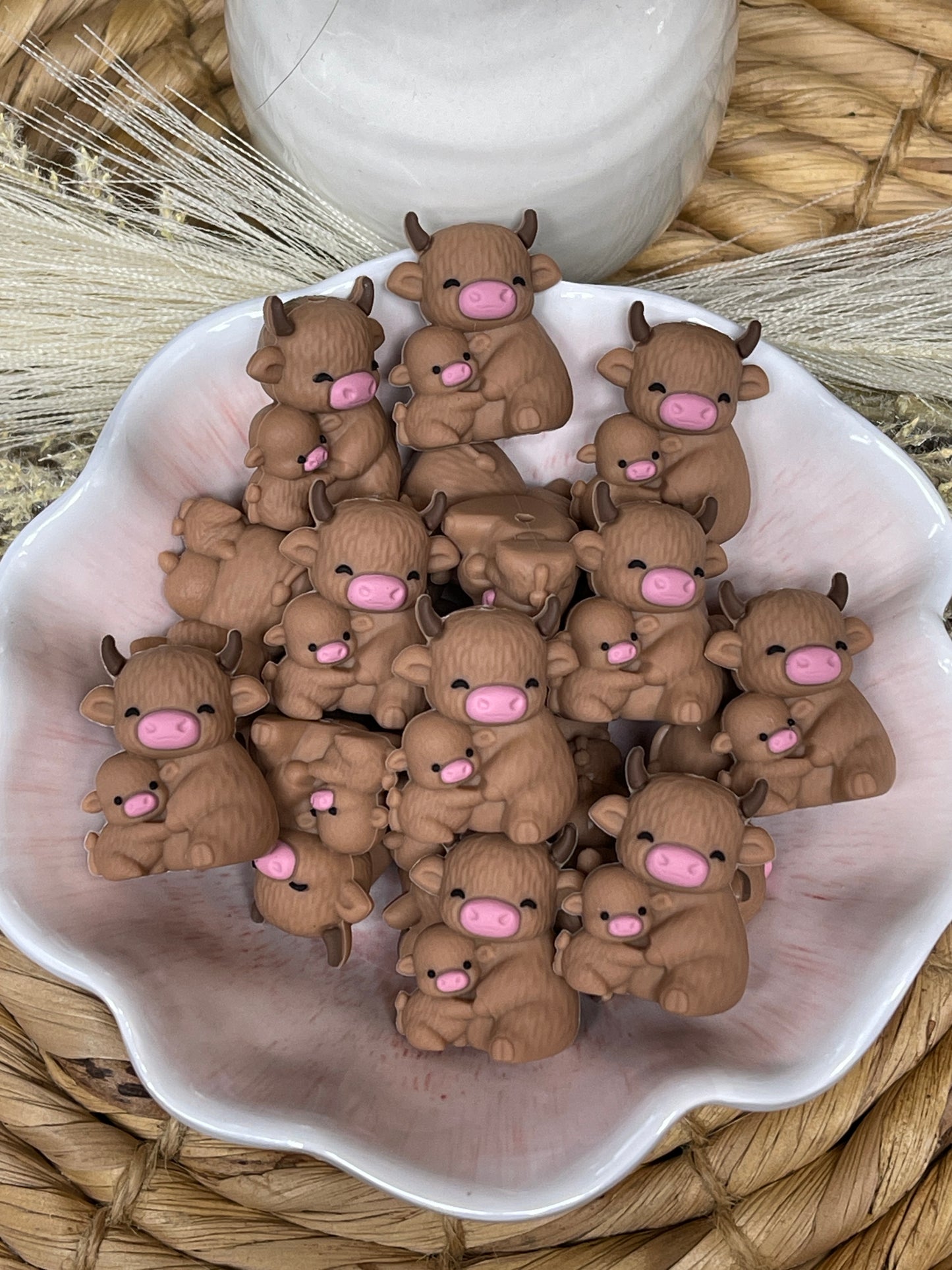 3D Momma and Baby Cow Focal