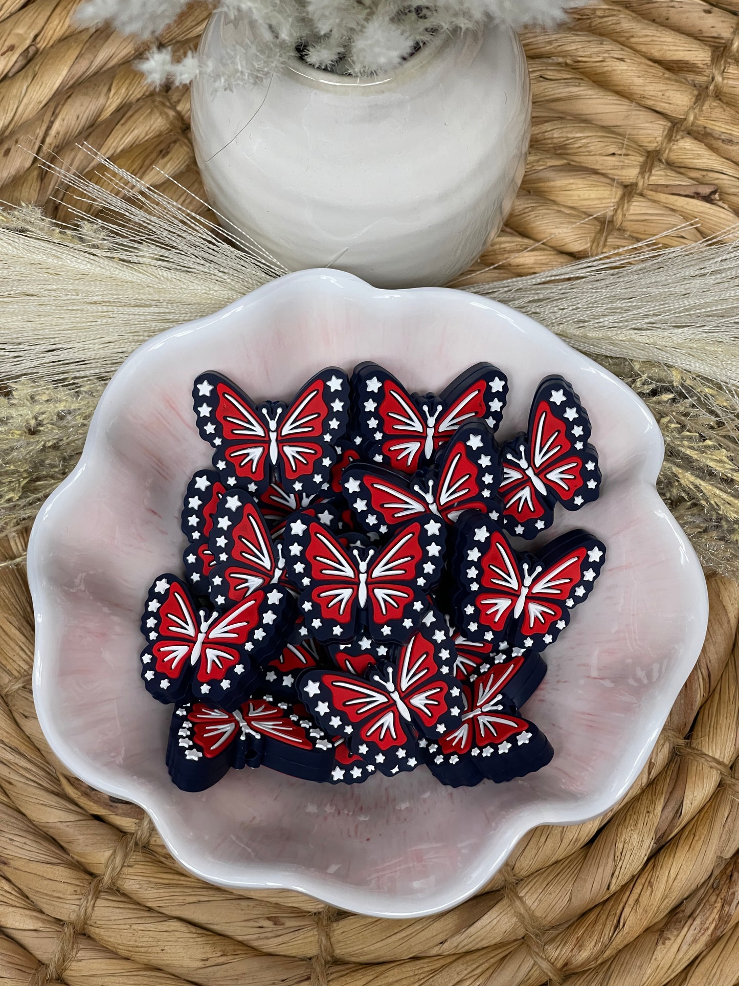 USA Butterfly Focal