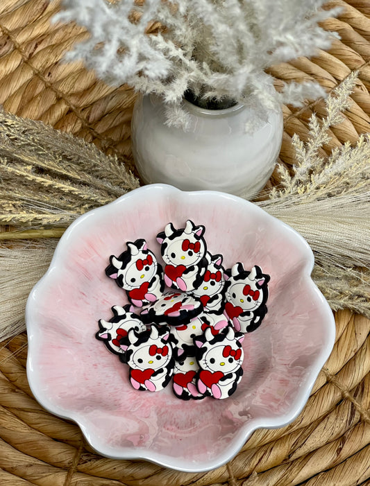 Kitty Cow Focal
