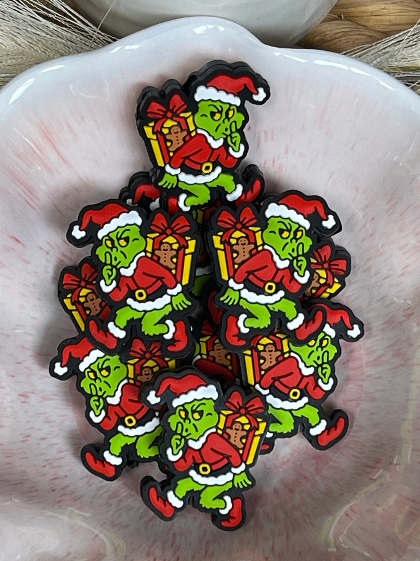 Grinch Shhh Focal