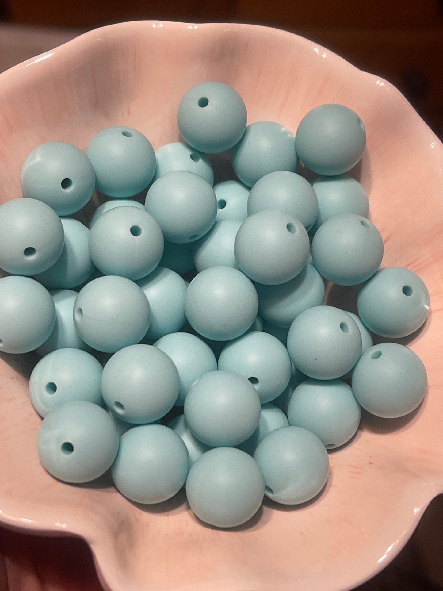 Aruba Blue 15mm round