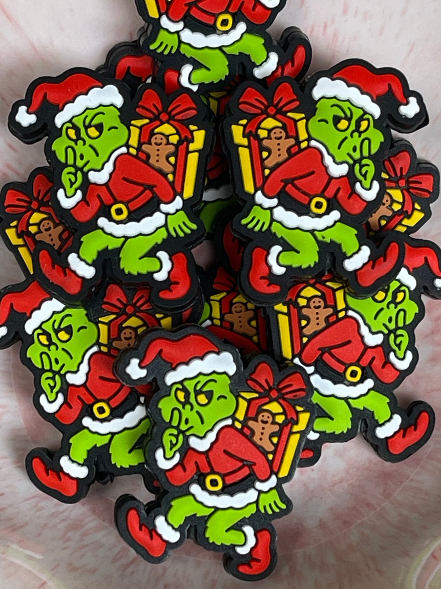 Grinch Shhh Focal
