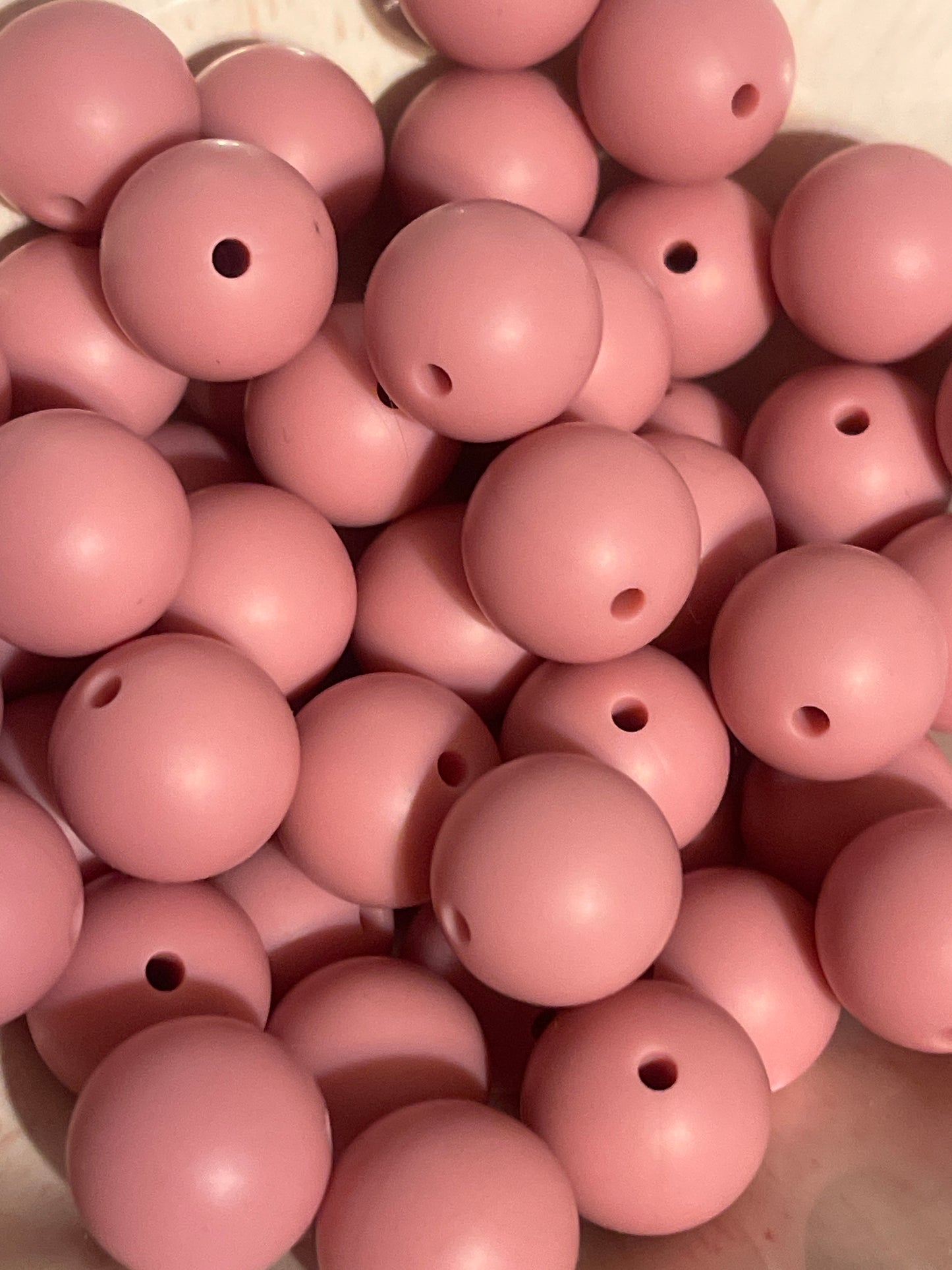 Blush 15mm round