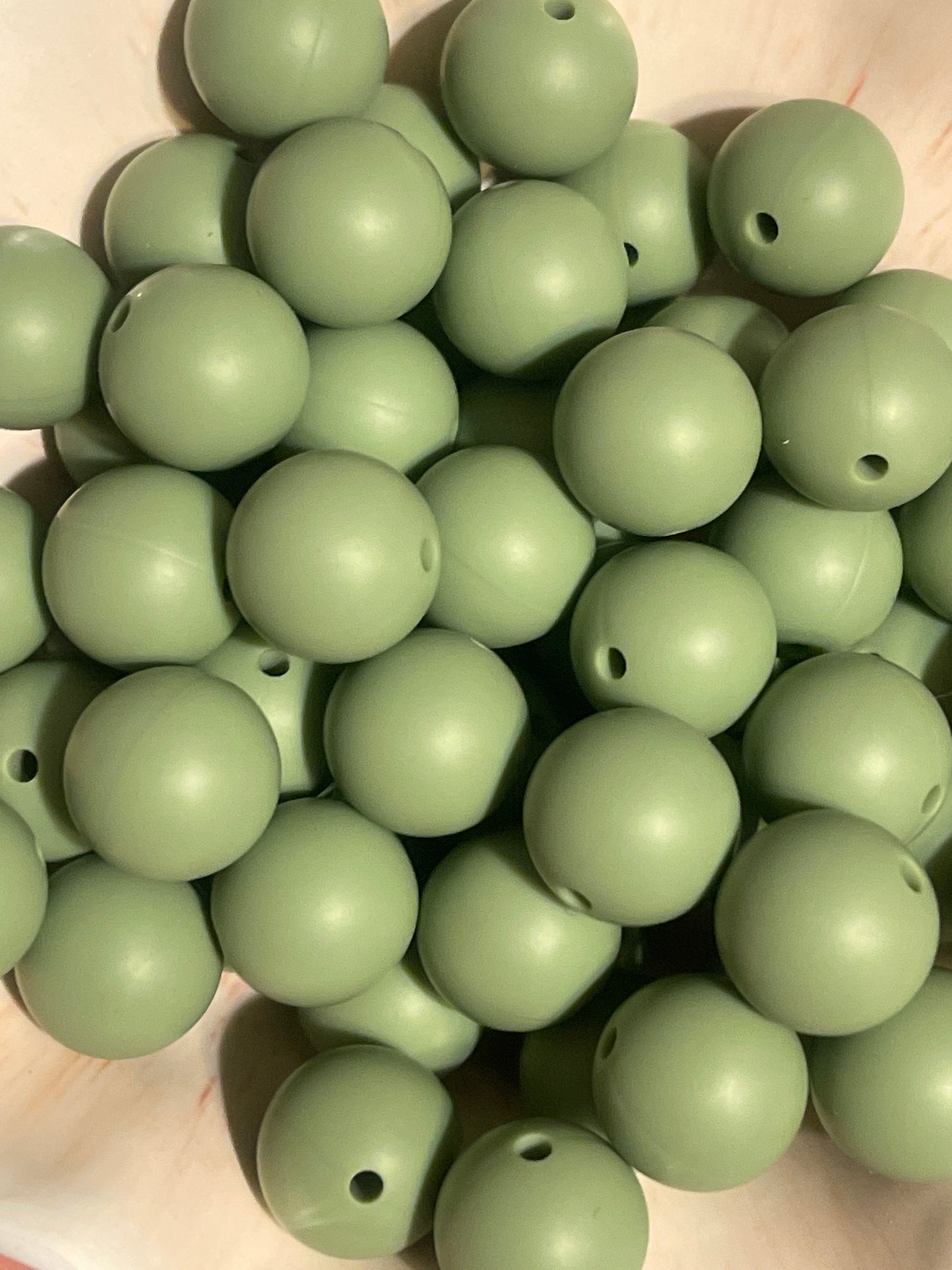 Tile Green 15mm round