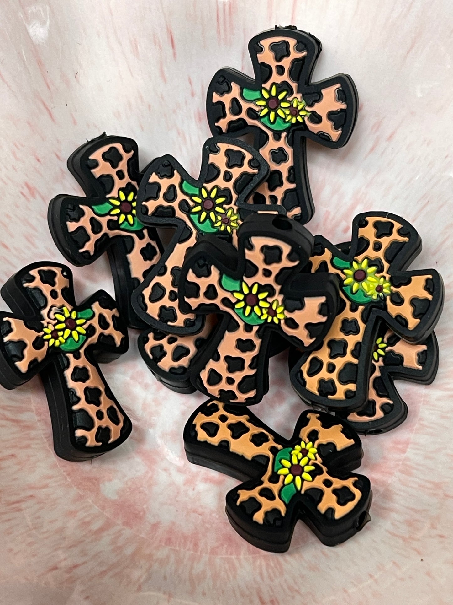 Leopard Cross Focal