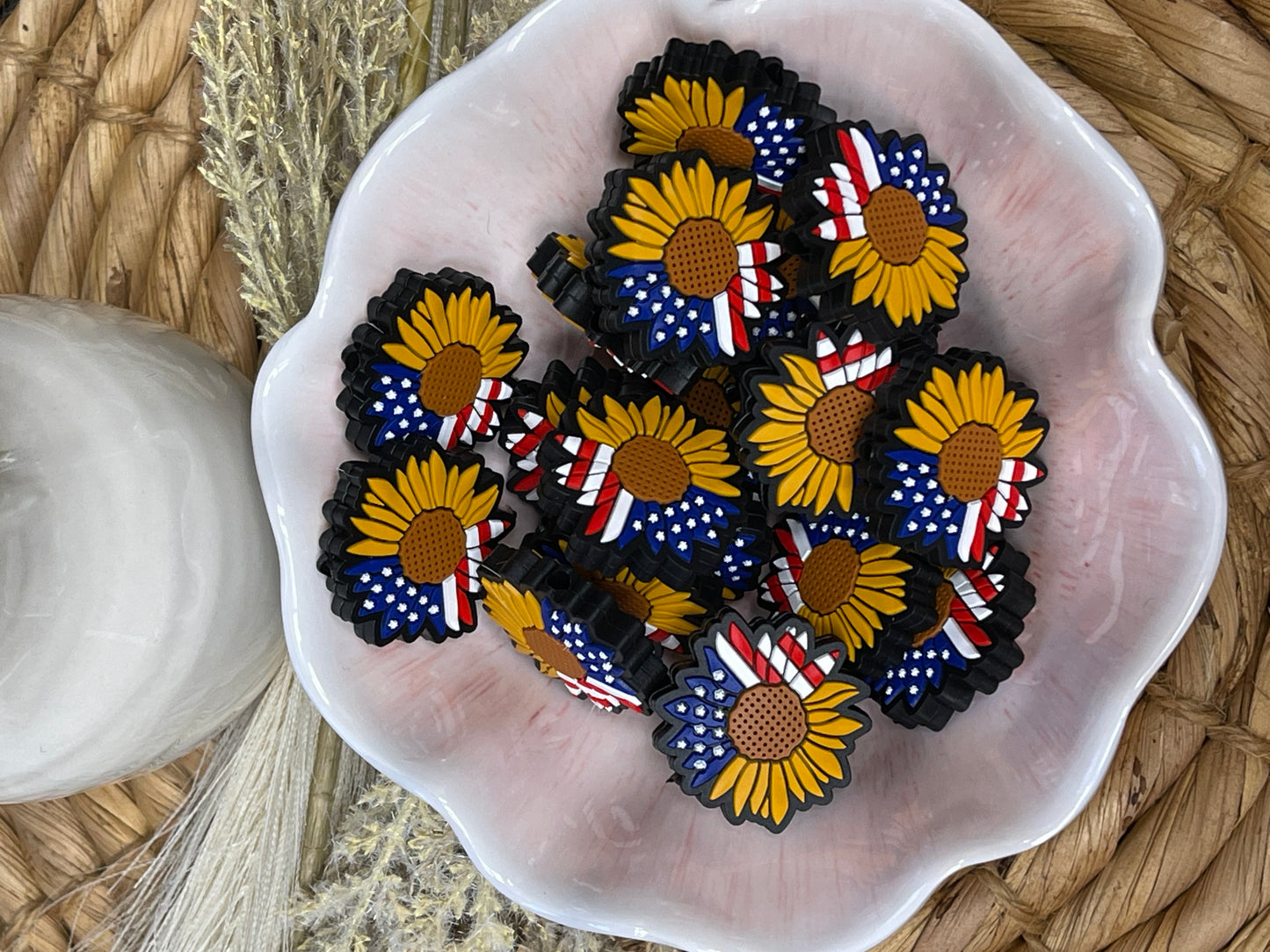 USA Sunflower Flag Focal