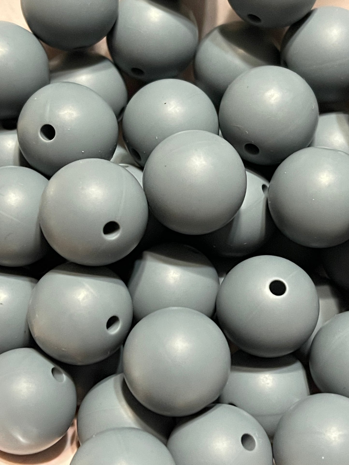 Dim Grey 15mm round