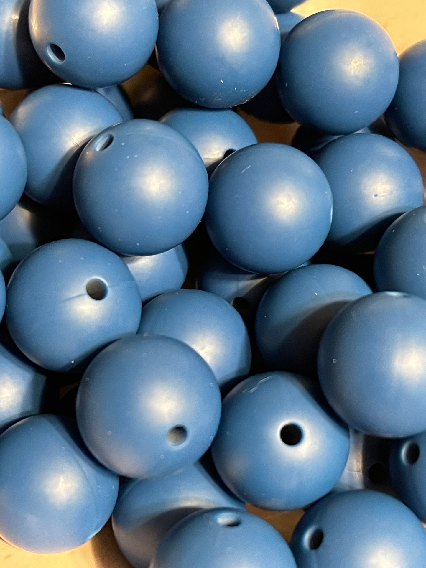 Sea Blue 15mm round