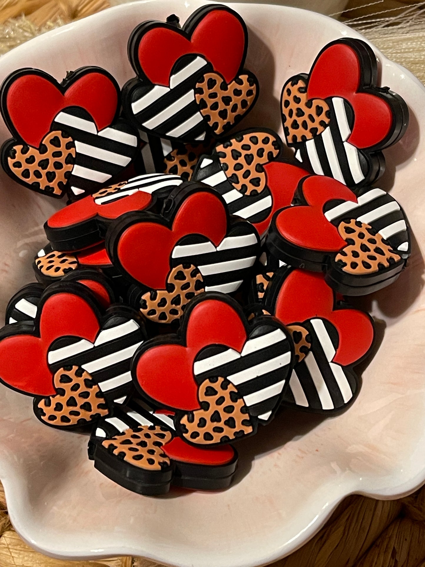 Triple Hearts Focal