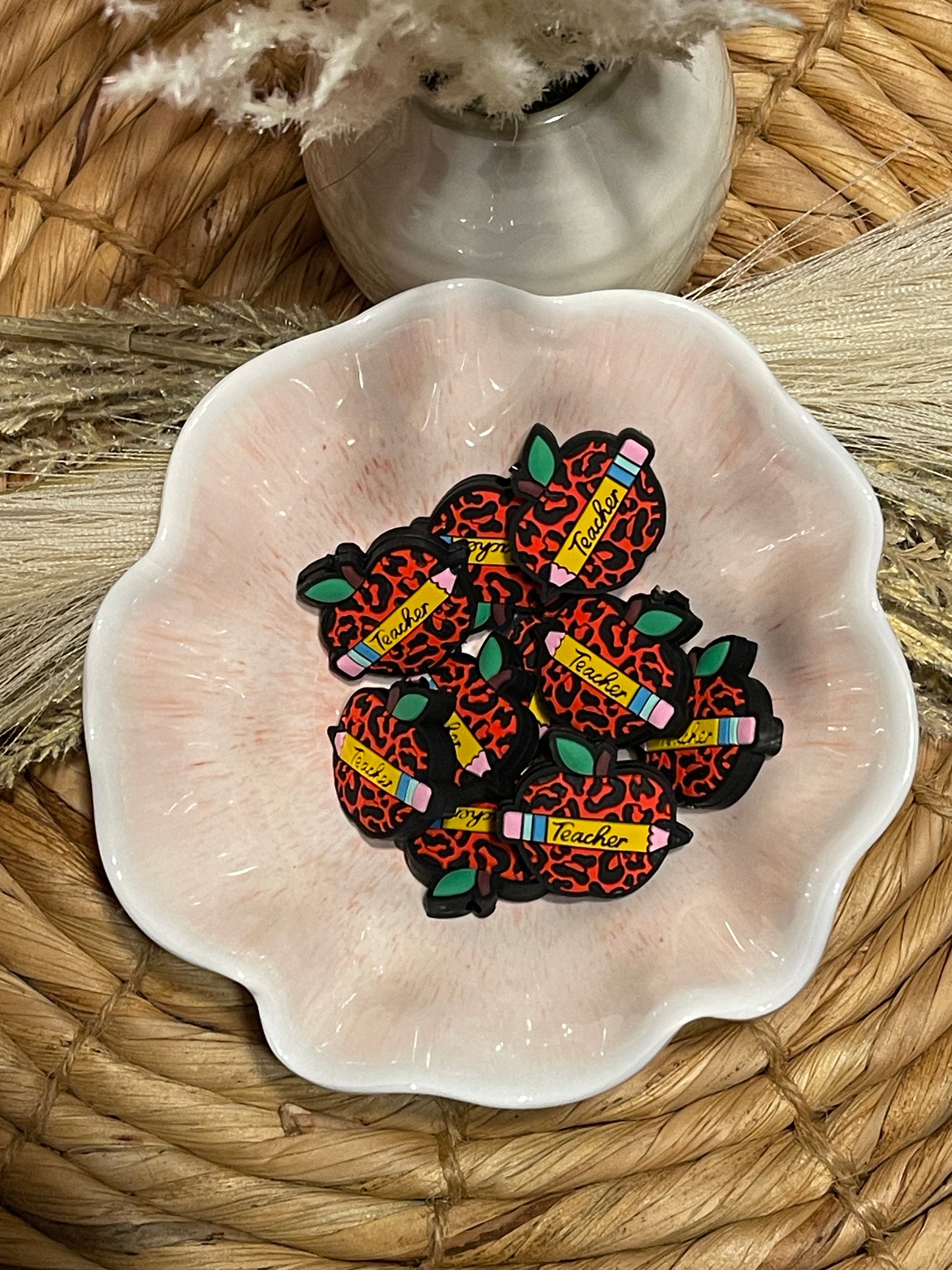 Teacher Leopard Apple Focal